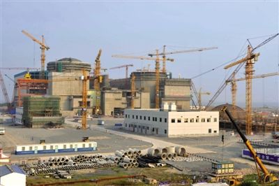23日，正在加紧建设的广西防城港核电站。新华社记者 周华 摄